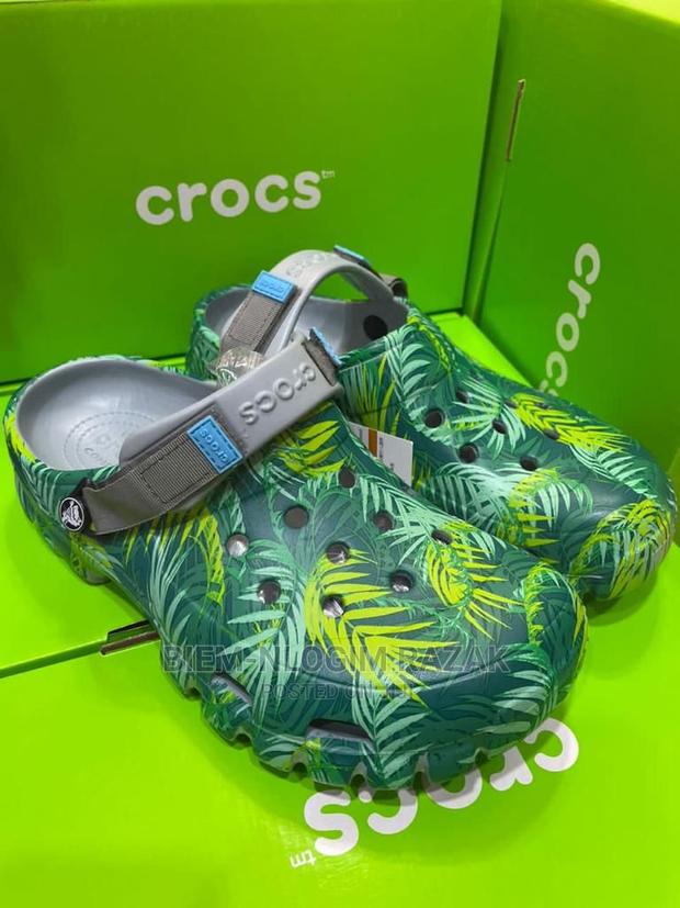 Original Crocs Available in Stock · Photo 8