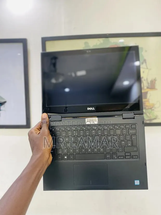 Laptop Dell Latitude 3390 8GB Intel Core i5 SSD 256GB · Photo 1