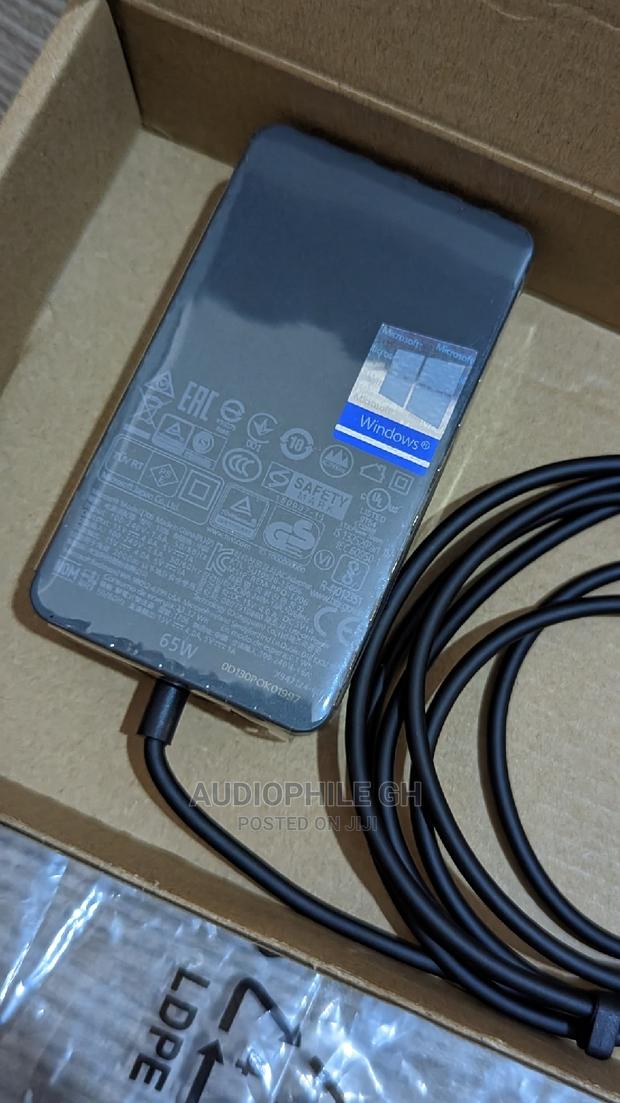 Microsoft Laptop Studio Power Adapter · Photo 2