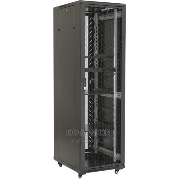 42U Network Server Cabinet 600 X 1000mm Glass Door · Photo 1