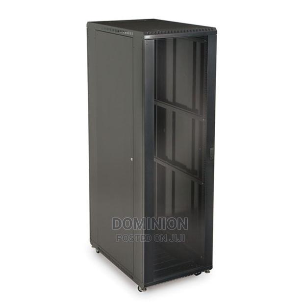 42U Network Server Cabinet 600 X 1000mm Glass Door · Photo 2