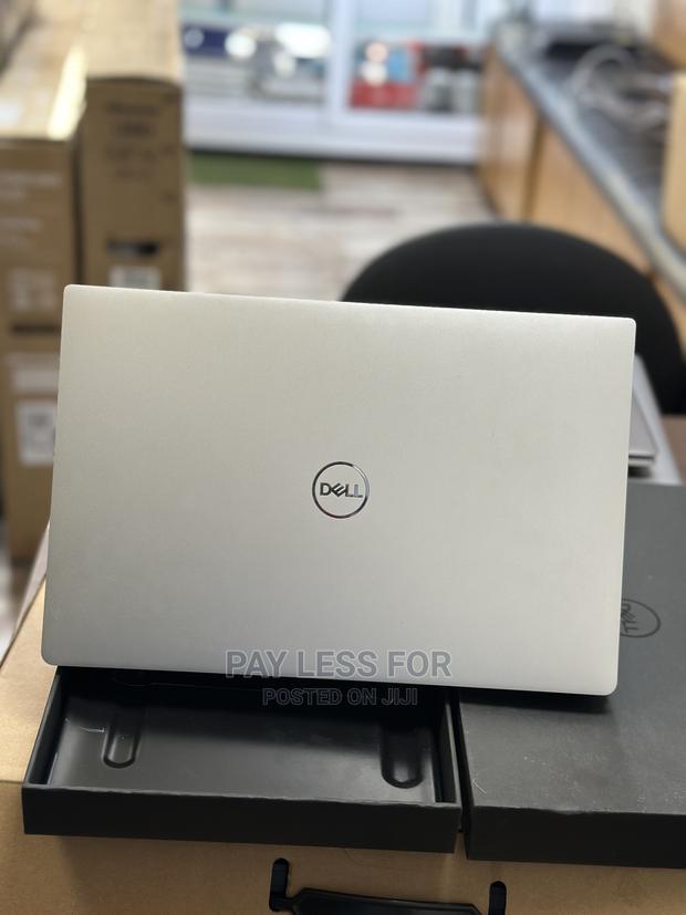 Laptop Dell XPS 13 8GB Intel Core I7 SSD 256GB · Photo 3