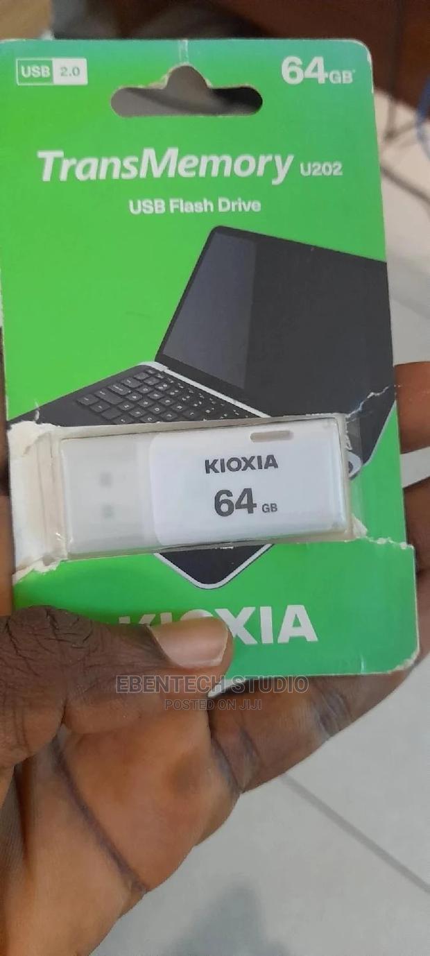 64gb Pendrive Kioxia Original Pendrives · Photo 2