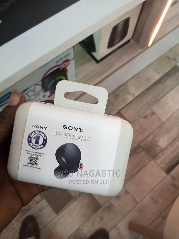 Sony Wf-1000xm4 Wireless Earbud · Photo 3