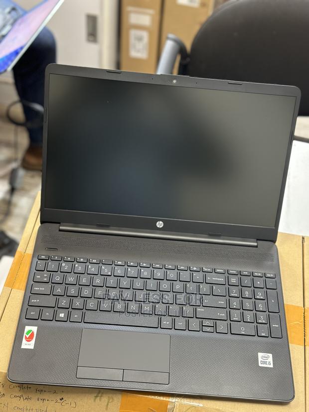 New Laptop HP 15 4GB Intel Core i5 HDD 1T · Photo 1