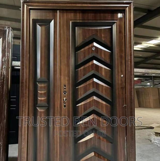 Paladin Metal Turkish Security One And Half Doors · Photo 1