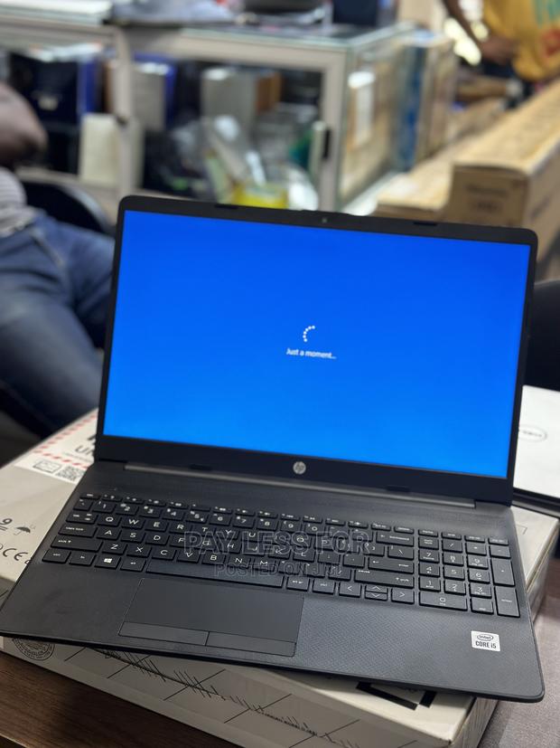 New Laptop HP 15 4GB Intel Core i5 HDD 1T · Photo 1