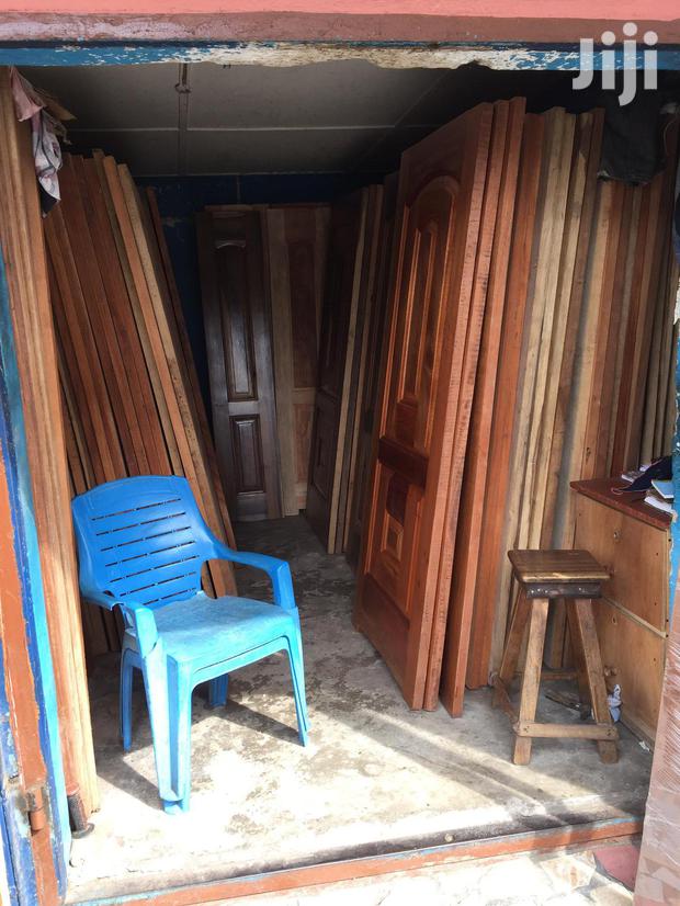 Wooden Doors · Photo 1