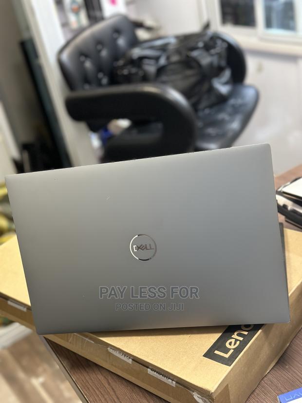 Laptop Dell Precision 15 5540 32GB Intel Core I7 SSD 512GB · Photo 4