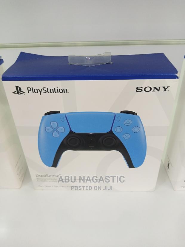 Sony PS4 Wireless Controller · Photo 1