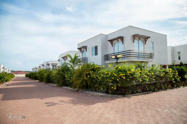 4bdrm Townhouse / Terrace in Pelikan Place, Cantonments for rent · Photo 2