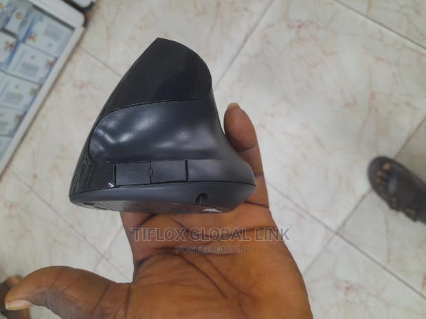 Chargeable Wireless Mouse · Photo 5