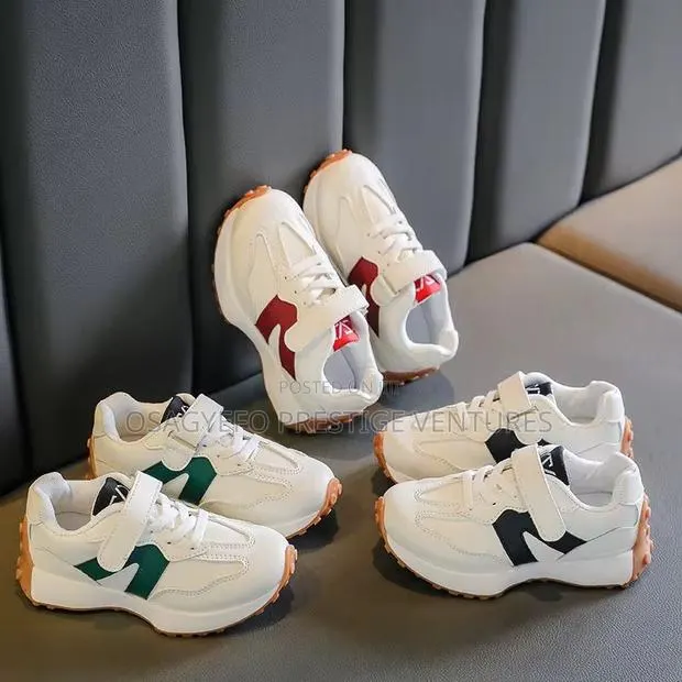 Good Quality Kids Hook-and-Loop (Velcro) + Elastic Laces · Photo 1
