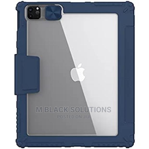 iPad 10th Gen 10.9 2022 Bumper Pro Leather Tablet Case(Blue) · Photo 2