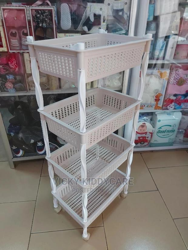 Storage Packing Stand · Photo 1