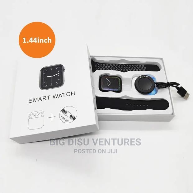 Smart Watches · Photo 2