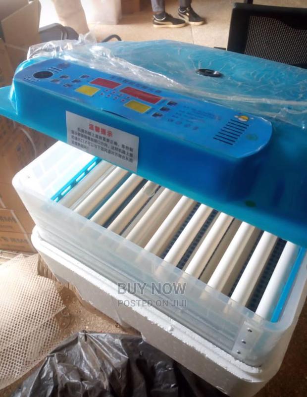 140 Egg Incubator Single Power · Photo 2