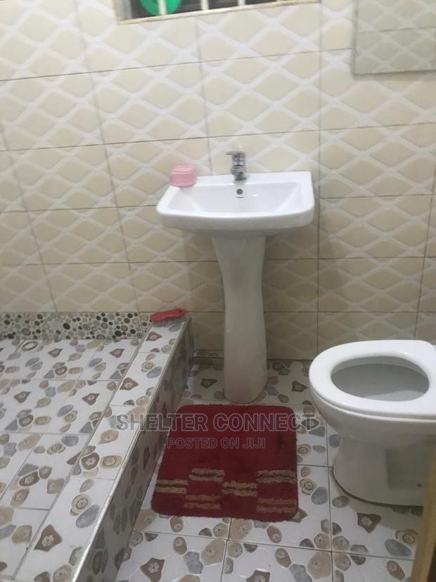Furnished 1bdrm Apartment in Adenta for rent · Photo 3