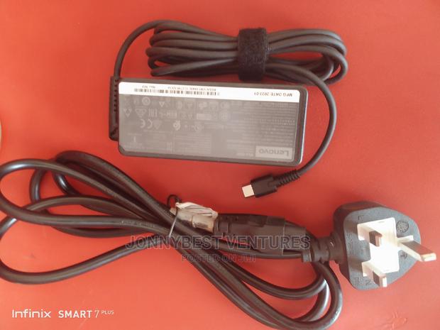 Lenovo Type-C 65W Laptop Charger · Photo 6