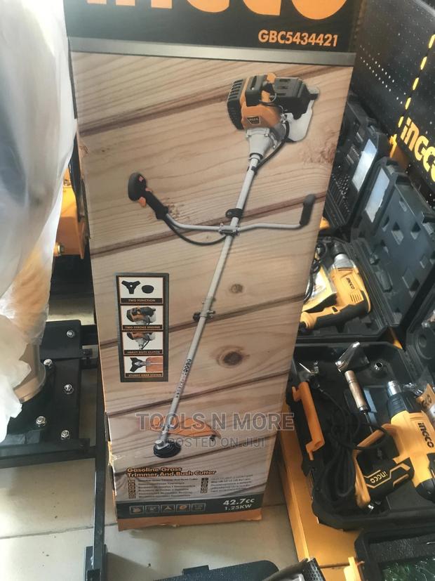 Ingco Gasoline Grass Trimmer and Brush Cutter · Photo 5