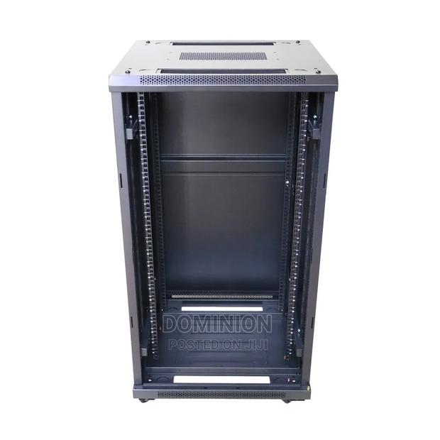 27U Network Server Cabinet 600 X 600mm Glass Door · Photo 1