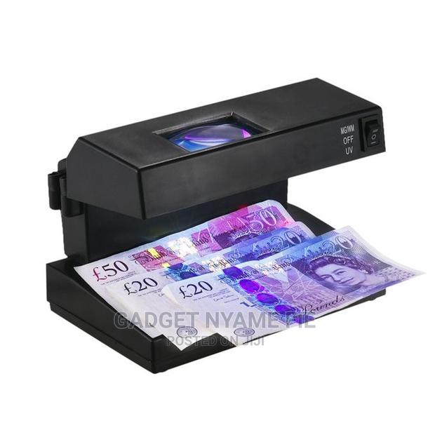 Portable Desktop Counterfeit Bill / Money Detector · Photo 1