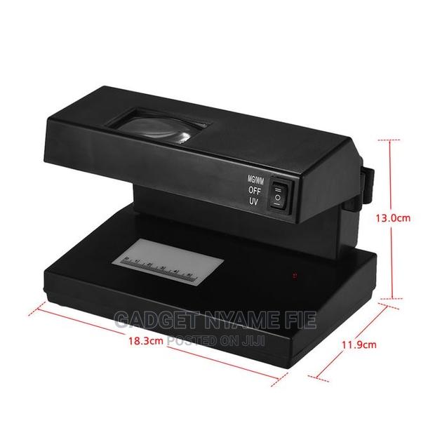 Portable Desktop Counterfeit Bill / Money Detector · Photo 3