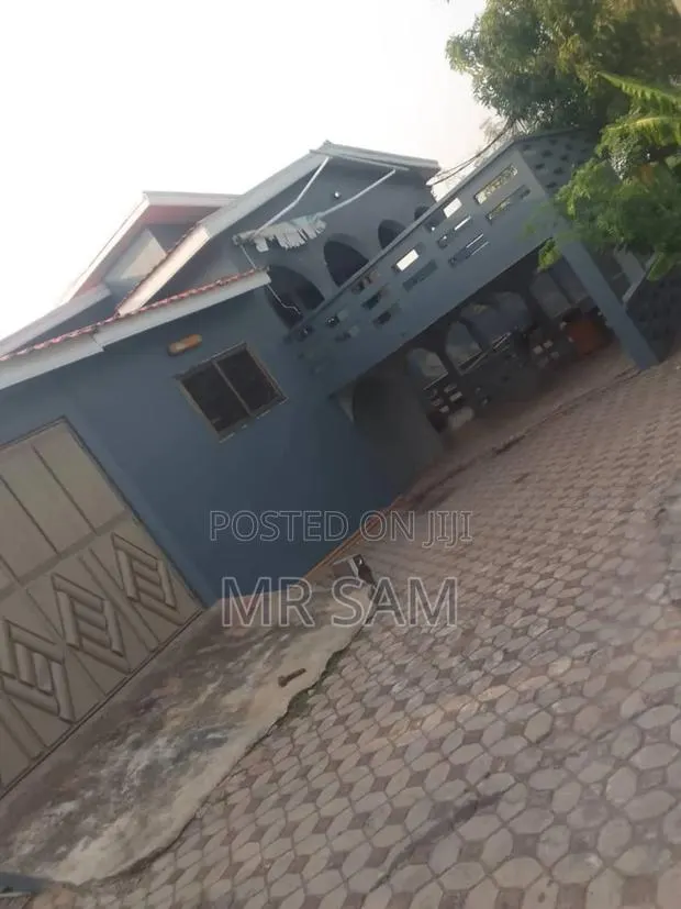 5bdrm House in Sam Properties, West Hills Mall Area for rent · Photo 1