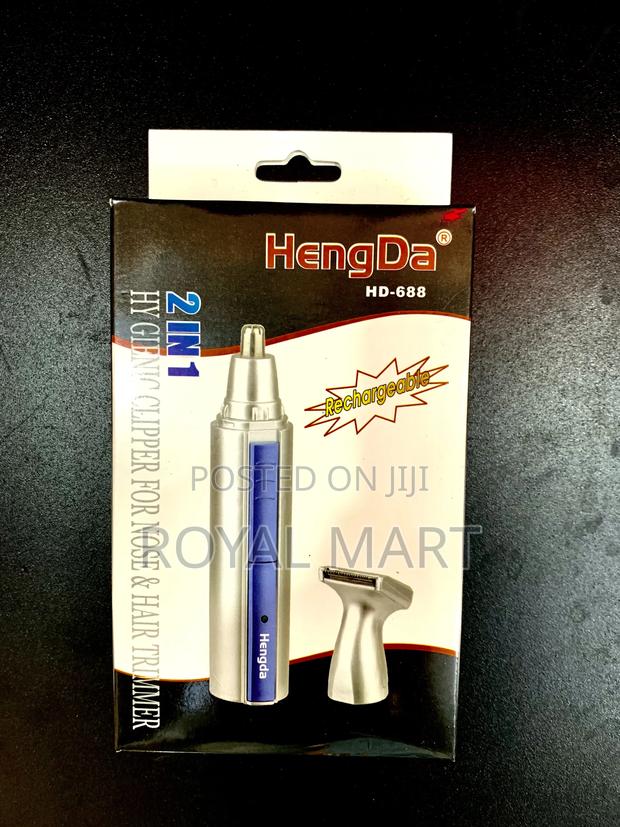 Nose and Hair Trimmer · Photo 2