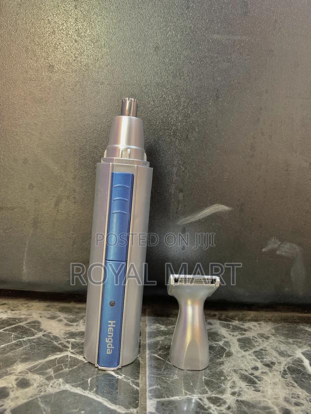 Nose and Hair Trimmer · Photo 3