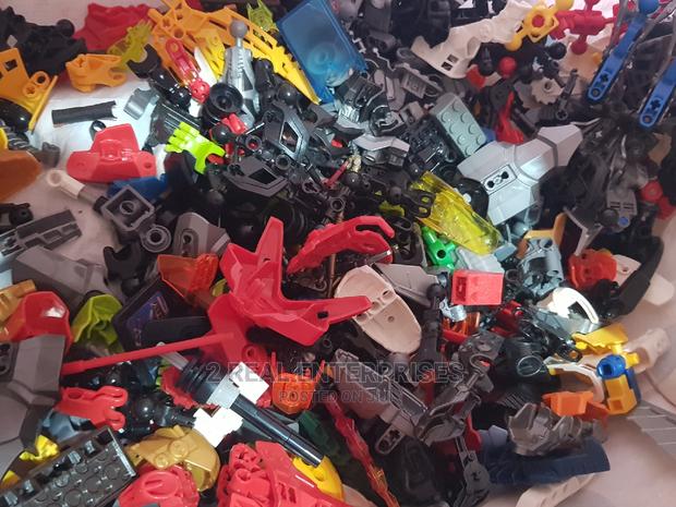 Lego Ben 10 Alien Force Bionicle · Photo 2
