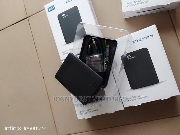 3.0 WD External Hard Drive Case · Photo 6