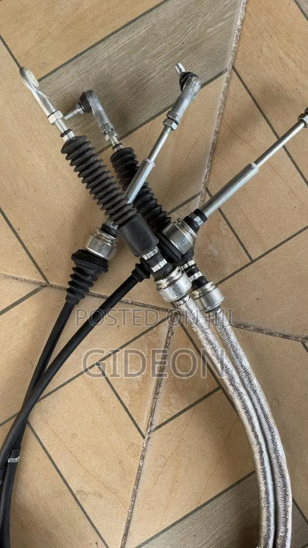 Toyota Coaster Manual Cables · Photo 1