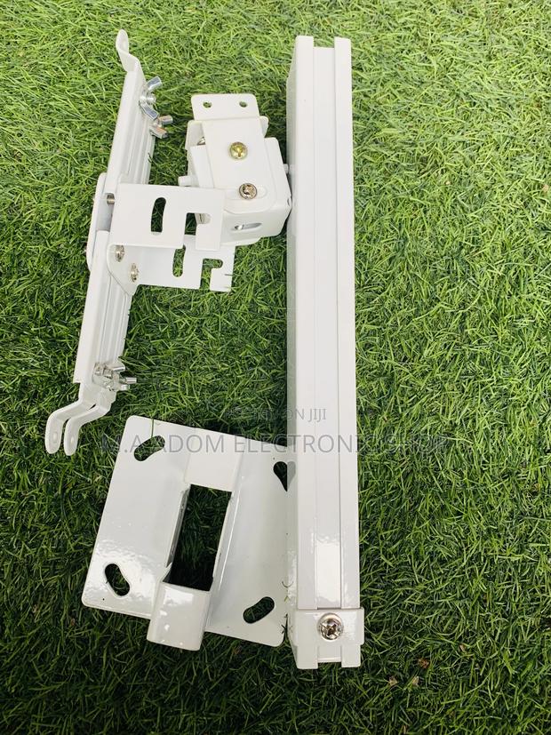 Very Durable Projector Wall Mount · Photo 1