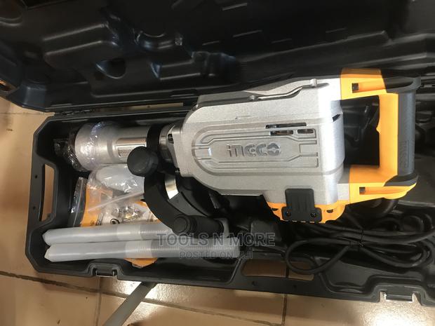 INGCO Demolition Breaker 1700W · Photo 2