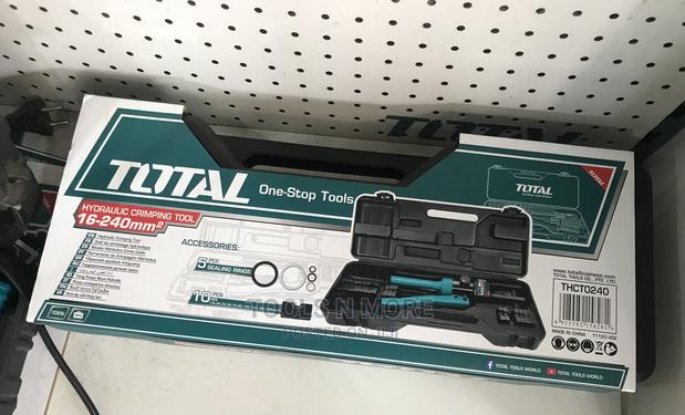 TOTAL Hydraulic Crimping Tool · Photo 2