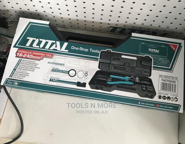 TOTAL Hydraulic Crimping Tool · Photo 1