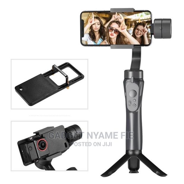 3-Axis Handheld Gimbal Smartphone Stabilizer · Photo 6