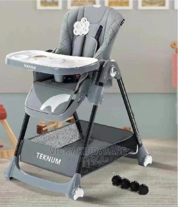 Multifunctional Baby High Chair · Photo 2