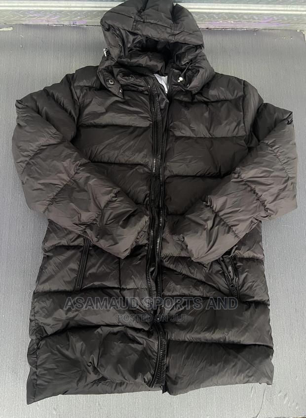 Original Padded Coat at Cool Price · Photo 4