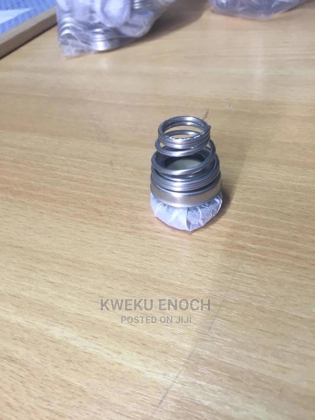 Mechanical Seal · Photo 2