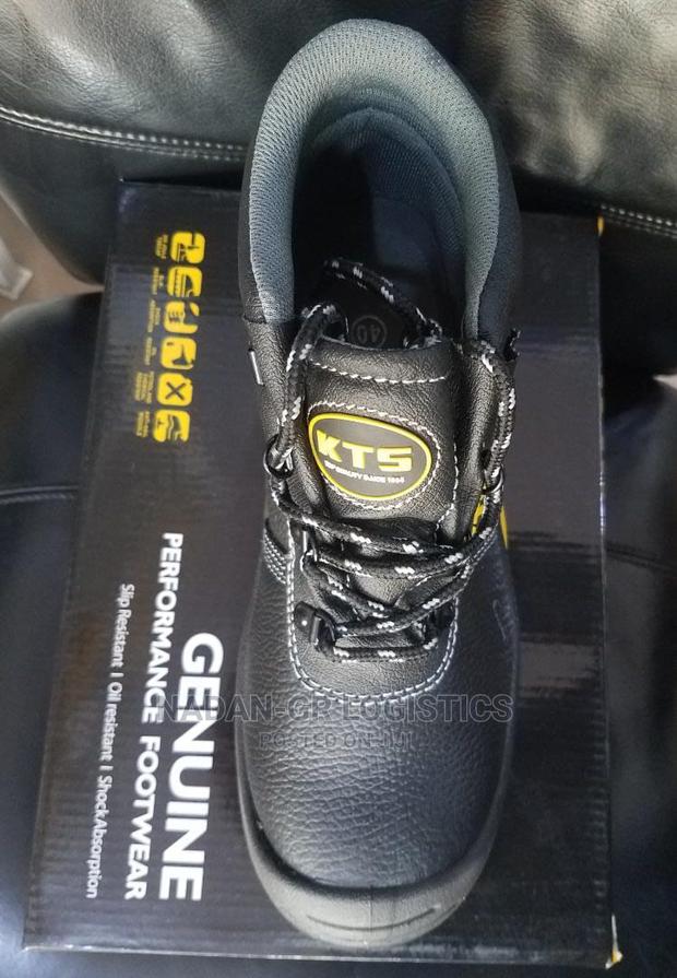 Safety Boot ( Kts) · Photo 2