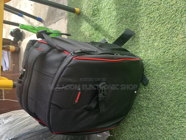 Canon Meduim Size Back Pack for Camera · Photo 1