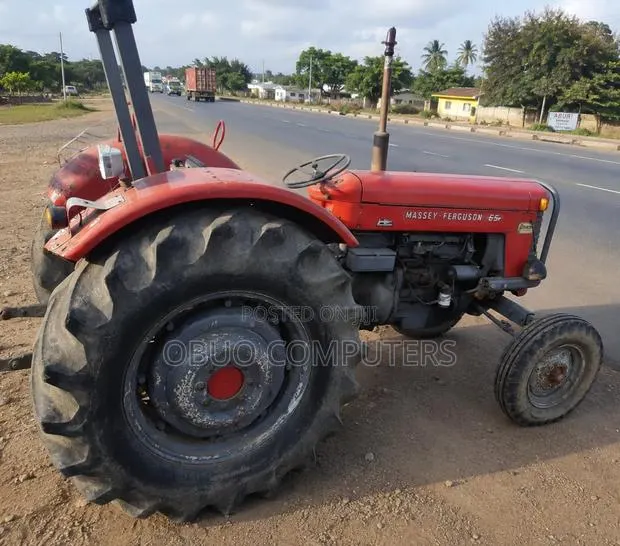 Massey Ferguson · Photo 1