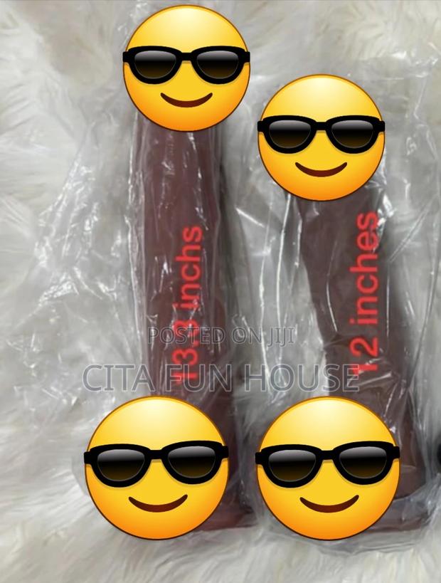 Realistic Dildo 21.5cm · Photo 5
