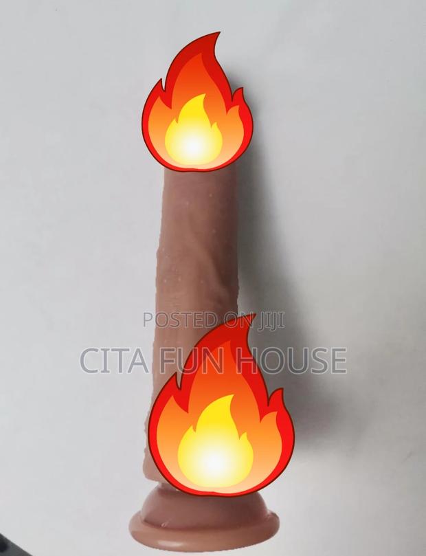 Realistic Dildo 21.5cm · Photo 4