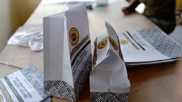 White Paper Bag for Food · Photo 1