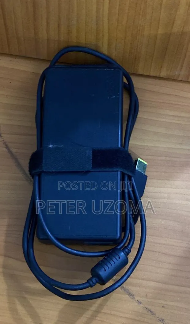 Lenovo Charger · Photo 1