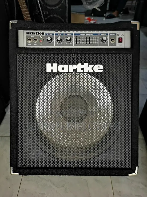 Hartke A100 Bass Combo Amplifier · Photo 1