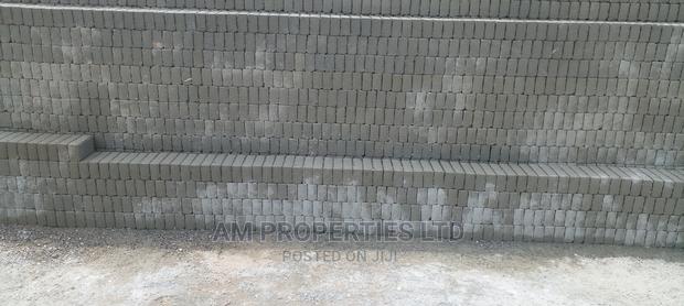 Quality Pavement Blocks for Sale · Photo 1